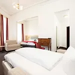 National 3* Bamberg