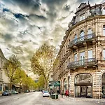 Hotel National