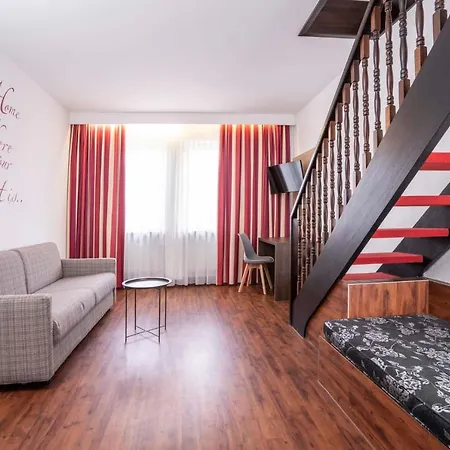 Hotel National
