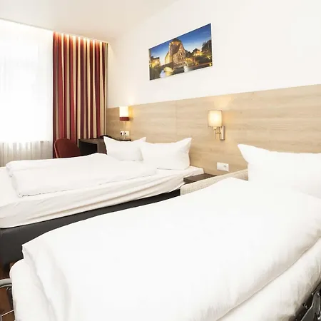 Hotel National