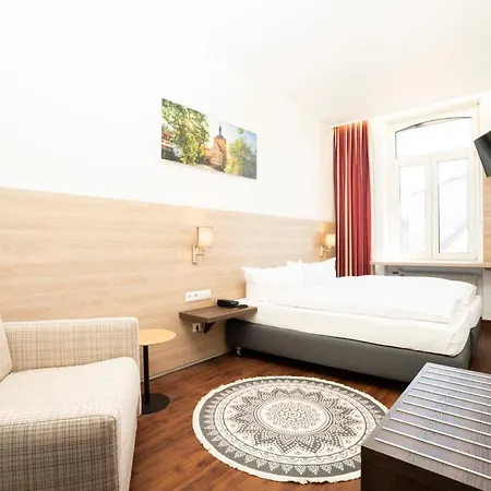Szálloda National 3*